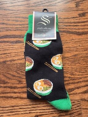 Socksmith Men’s Black Ramen Graphic Crew Socks